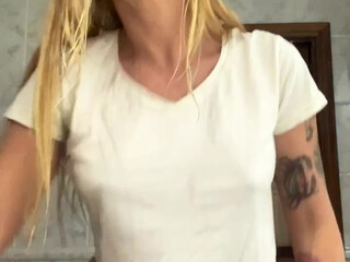 patricigom delightful slut sucking sex toy