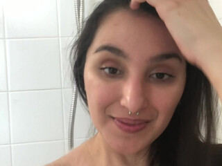 nancymiami blonde slut fucks pussy with phallus