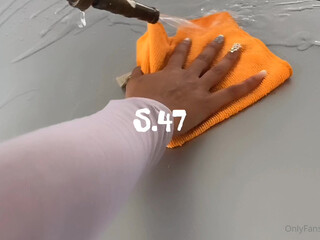 malyia Lovely blonde