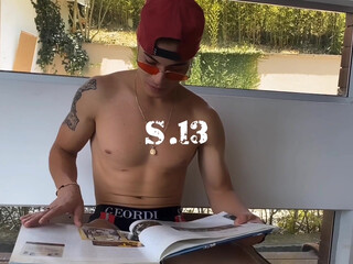 malyia the nipple with big boobs fascinates the look