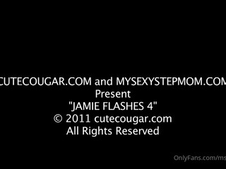 msjamiefoster Openwork confused
