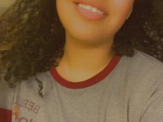 gemtheegoddess Pretty brunette