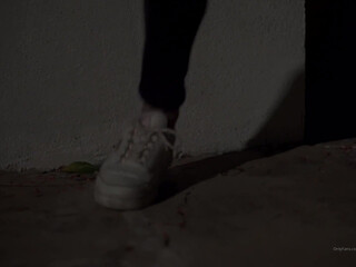 ebony mystique sexy blonde gets her pussy fucked