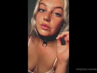 auroraangelvip Stunning brunette