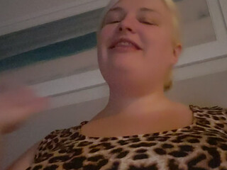 tiffanystarbbw cute mare posing in lingerie