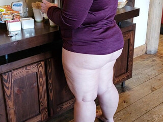 tiffanystarbbw hot bitch passionately pulls pussy