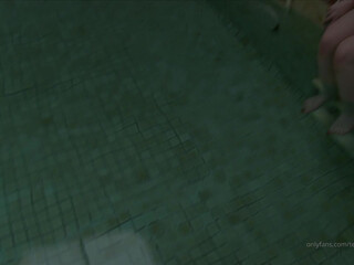 teendreamxo Tanned blonde