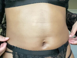 stunna Fair-haired lady