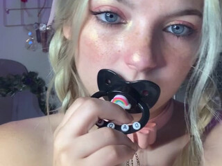 stonedmoon spicy bastard fucks sex lips