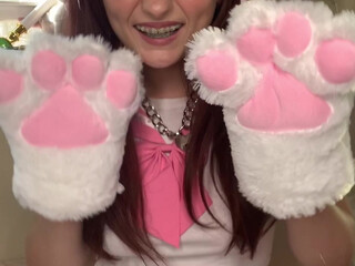 stonedmoon mama is cumming heavily