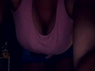 sashanymphoqueen Chic chick