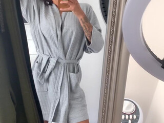 priya y Lovely whores