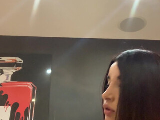 priya y busty bitch jerks pussy with phallus