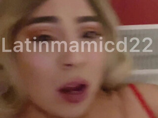 latinmamicd22 Delicious brunette