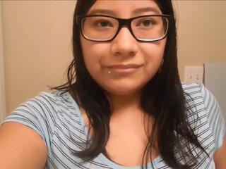 irlmommy23 beautiful blonde girl shows naked body