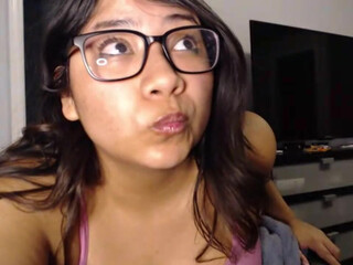 irlmommy23 A young bitch after oral fucking gets fucked in pussy