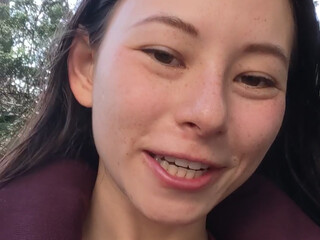 elfgirltalia gets an orgasm from jerking