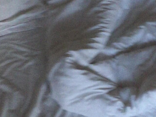 boltonwife fingers in pussy