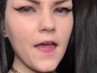 babyjade13 attractive model fucks pussy with sex toy