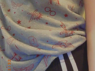 babyjade13 wonderful chick rides a sex car