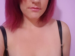 unicornprincessjayne fucks her ass