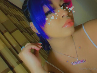 shesacenotorious front seat thinks