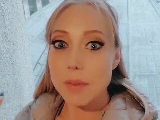 shawnalenee spicy slut jerking hairy cunt
