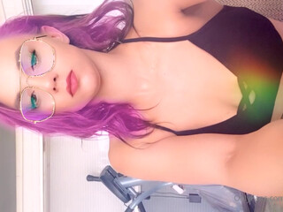 officialmariajade charming babe caresses tits