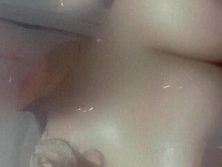 lucylaistner slutty female has pussy fucked