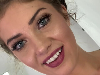 leahwintersxoxo sex with a massage therapist