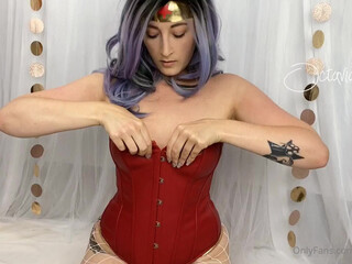 octavialuxe charming trash pulls pussy