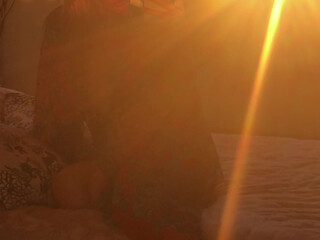 o92oo rubs and fucks her pussy