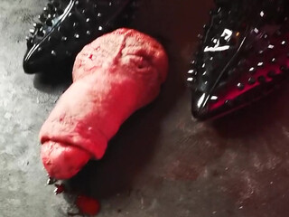 mistressvixenn slutty nagging large boobs