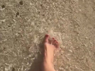 mindimink crazy slut shows off saggy tits