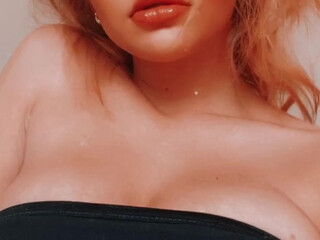 hempresskc gets an orgasm