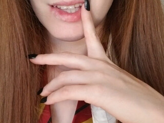 gingerasmr sweet chick fucks both holes