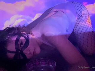 heatherkelly crazy doll sucks penis