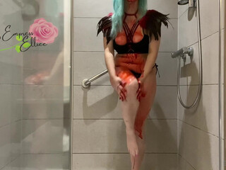 empresselliee cute lush bitch pulls pussy