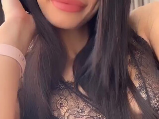 fiamurrph exquisite body gently pulls pussy