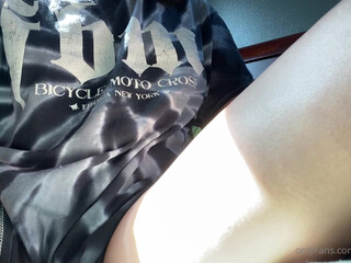 carlyann06 Tanned ladies