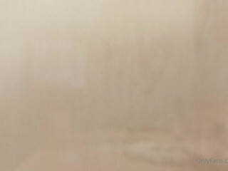 anastasiabrokelyn whore friends masturbating pussies