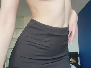 Sia Siberia naughty pupa demonstrates her body
