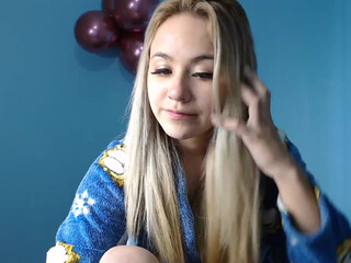 angel_white19 Hot confused