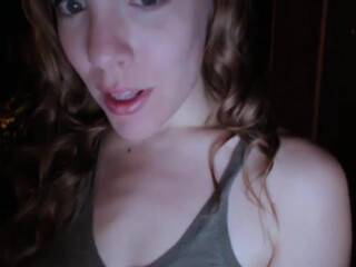 DumpsterFireDahlia beautiful cam girl plays with sex toy