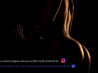 your_littl_secret gorgeous prostitute caresses shaved cunt