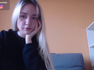 vuncx gentle handjob