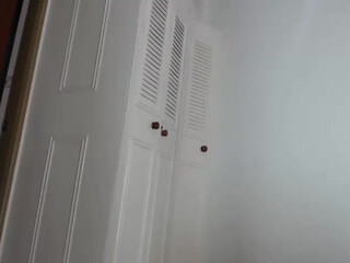 the_very_hot_mother_ exquisite body gently pulls pussy