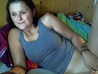 someonesday Saturated brunette