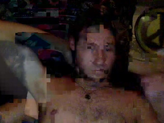 logan_skye hurricane devil furiously cums in pose with crustaceans