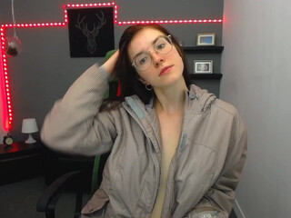 laurasmiles Fiery chick
